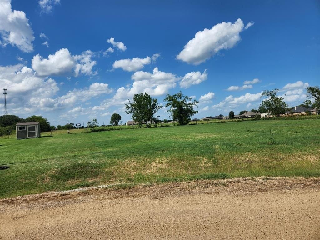 0.36 acres in Kaufman County - photo 2