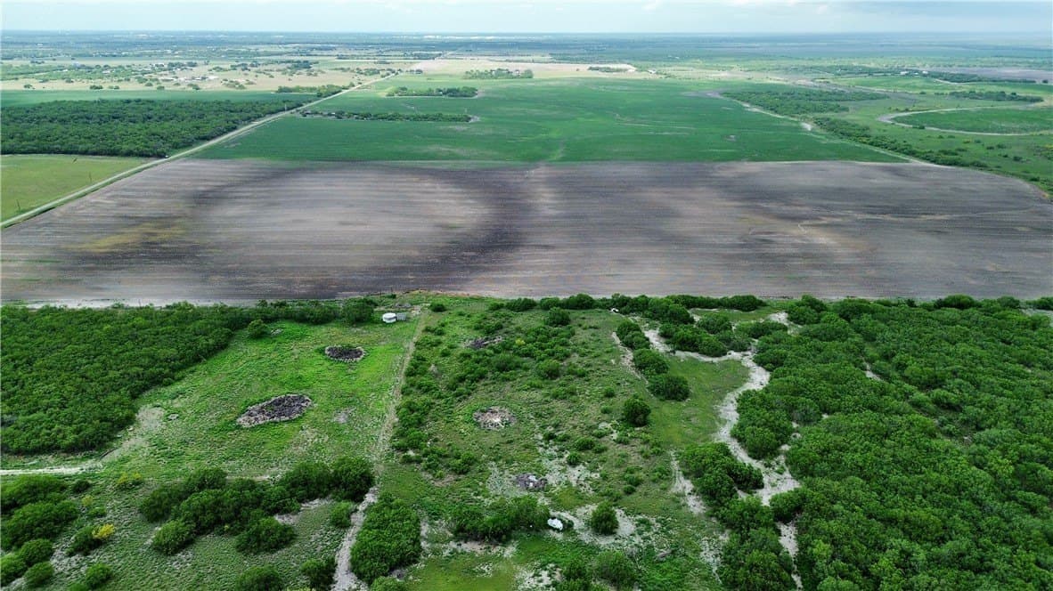 176 acres in Kleberg County - photo 5