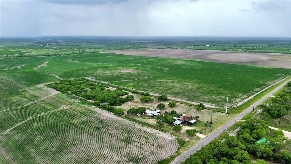 176 acres in Kleberg County - photo 14