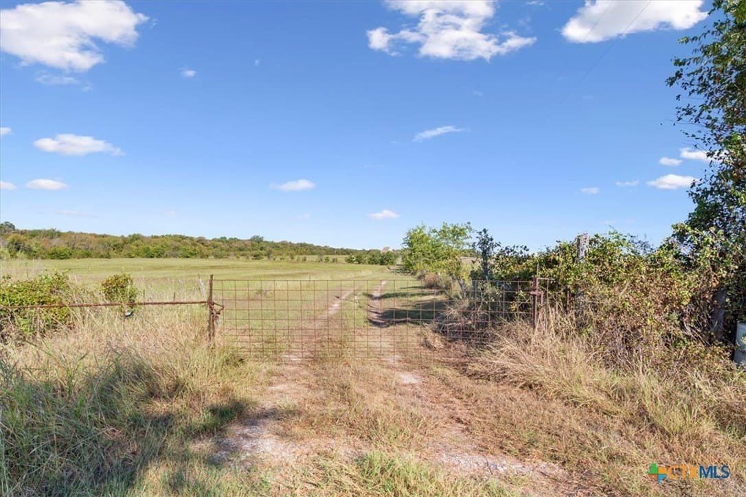38 acres in Falls County - photo 5