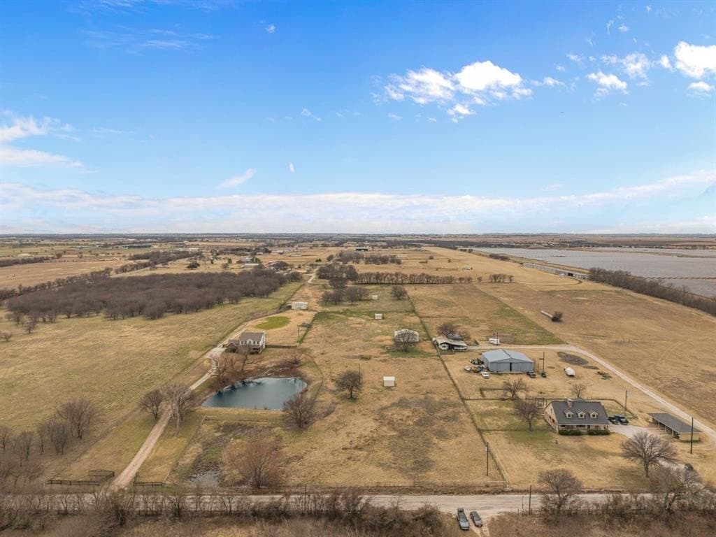 10 acres in Denton County - photo 33