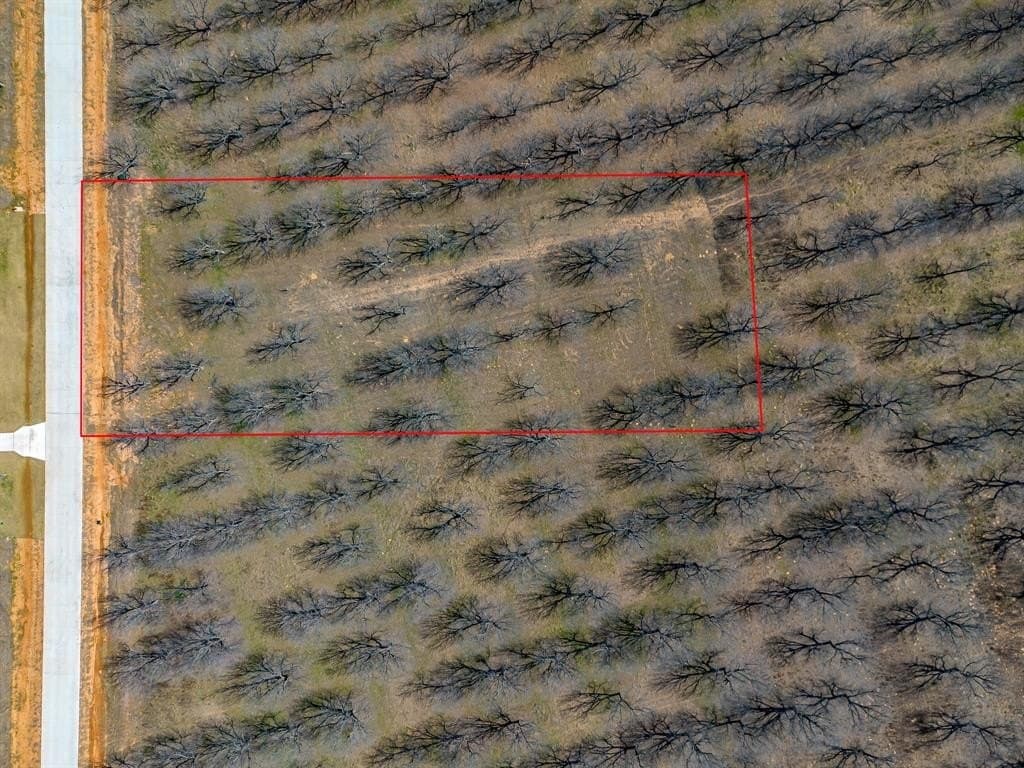 1.57 acres in Hood County - photo 2