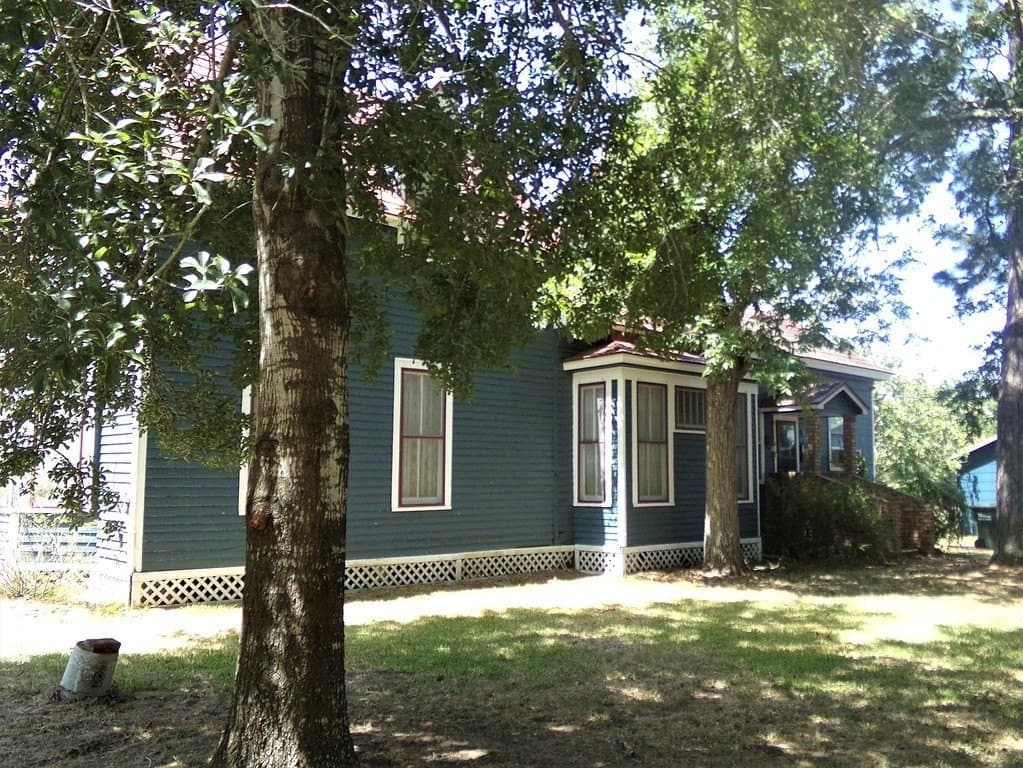 1.1 acres in Colorado County - photo 4