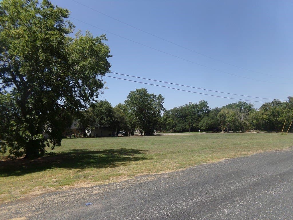 1.1 acres in Colorado County - photo 28