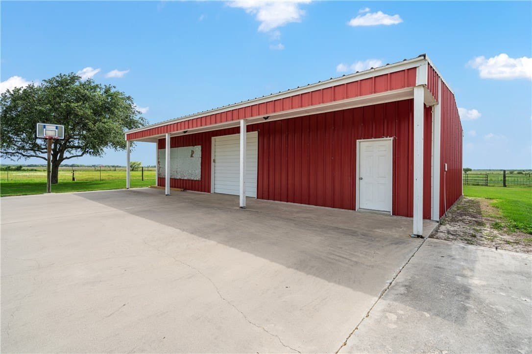 20 acres in Kleberg County - photo 28