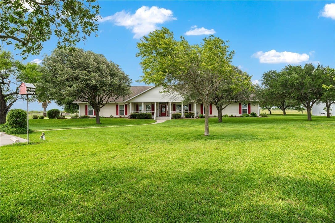 20 acres in Kleberg County - photo 2