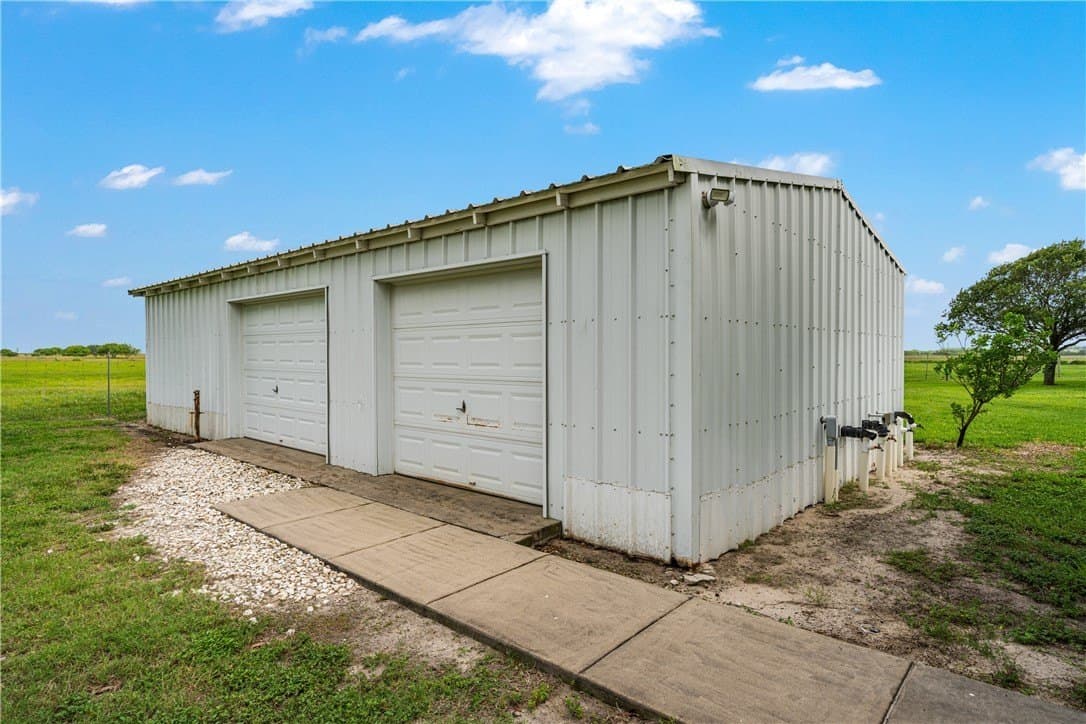 20 acres in Kleberg County - photo 32