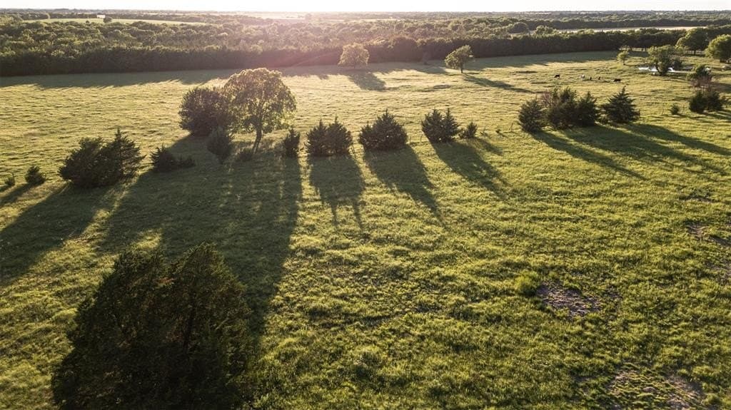 22.76 acres in Hunt County - photo 10