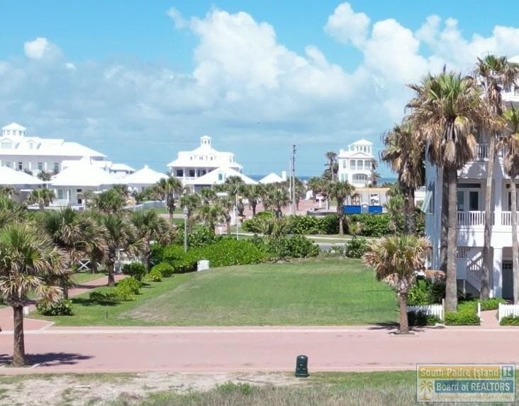 8401 Breakers Blvd.