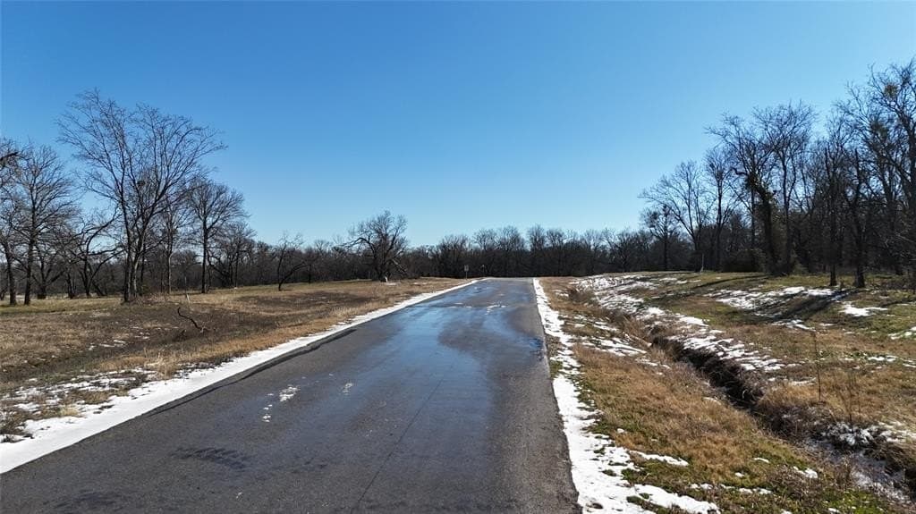 1.01 acres in Navarro County - photo 2