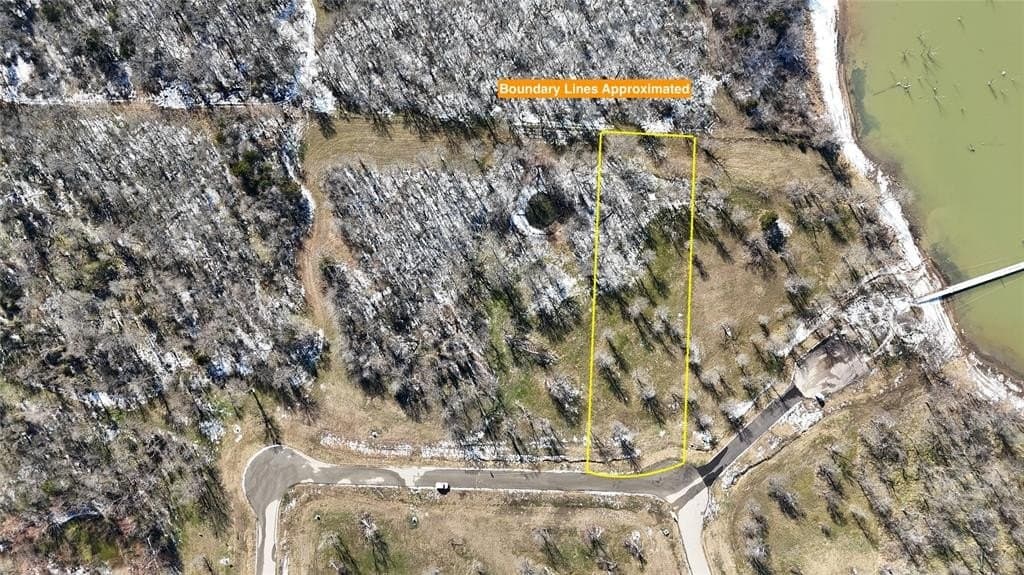 1.01 acres in Navarro County - photo 29