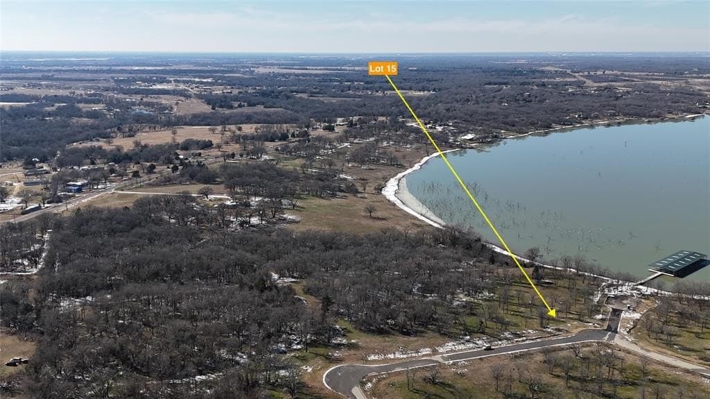 1.01 acres in Navarro County - photo 25