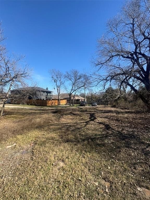 0.25 acres in Dallas County - photo 7