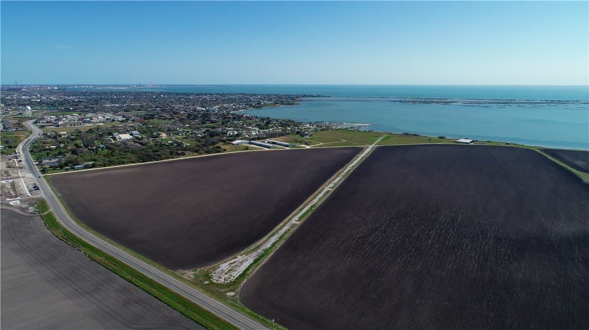 92.17 acres in San Patricio County - photo 2