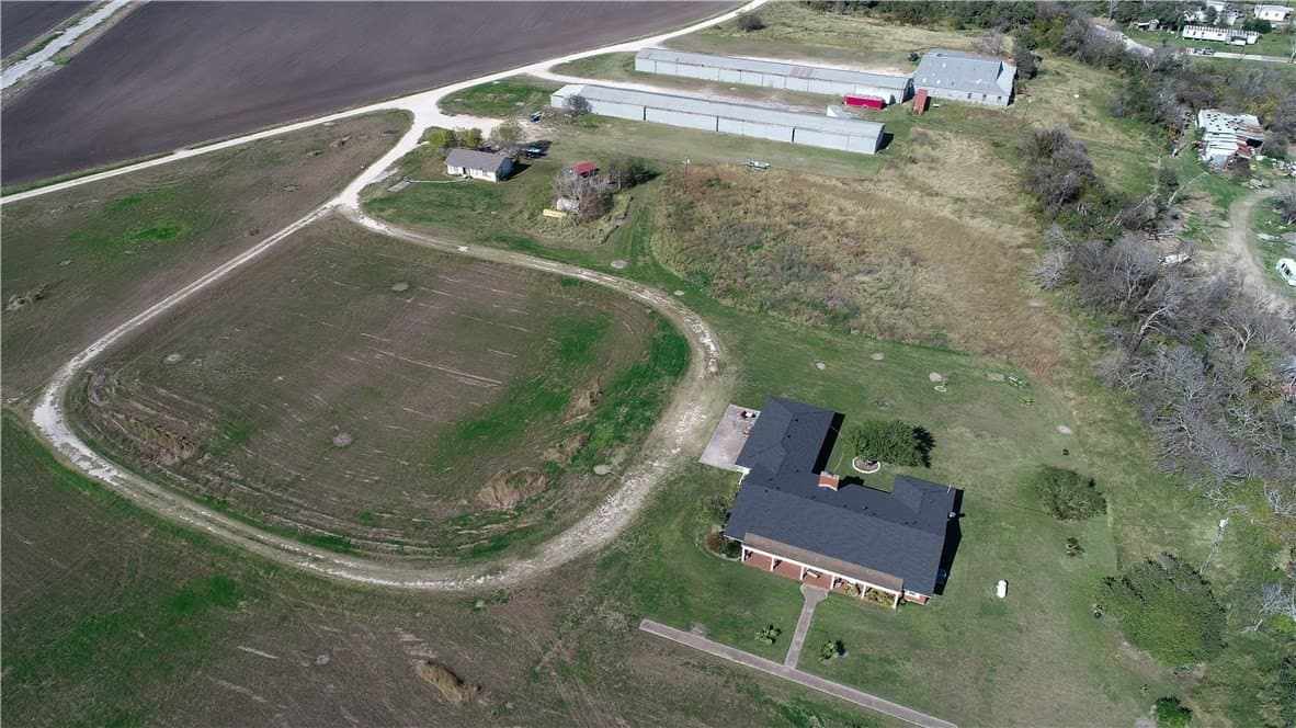 92.17 acres in San Patricio County - photo 4