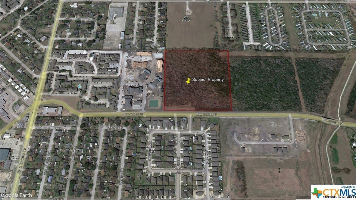 15.69 acres in Victoria County - photo 2