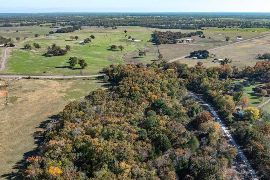 20 acres in Van Zandt County - photo 7