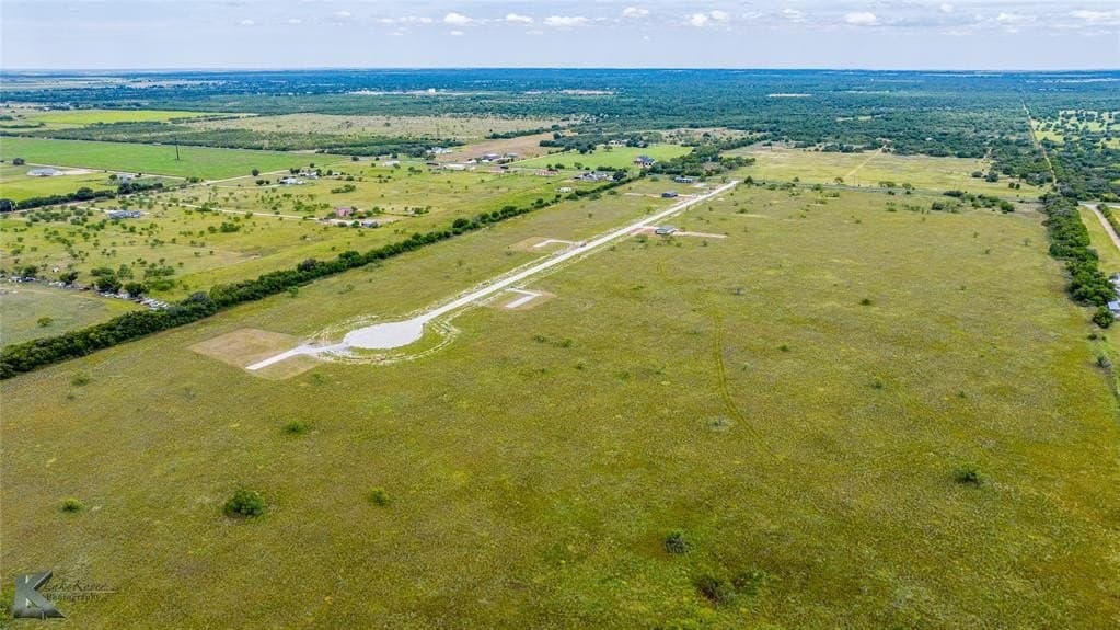 0.98 acres in Jones County - photo 2