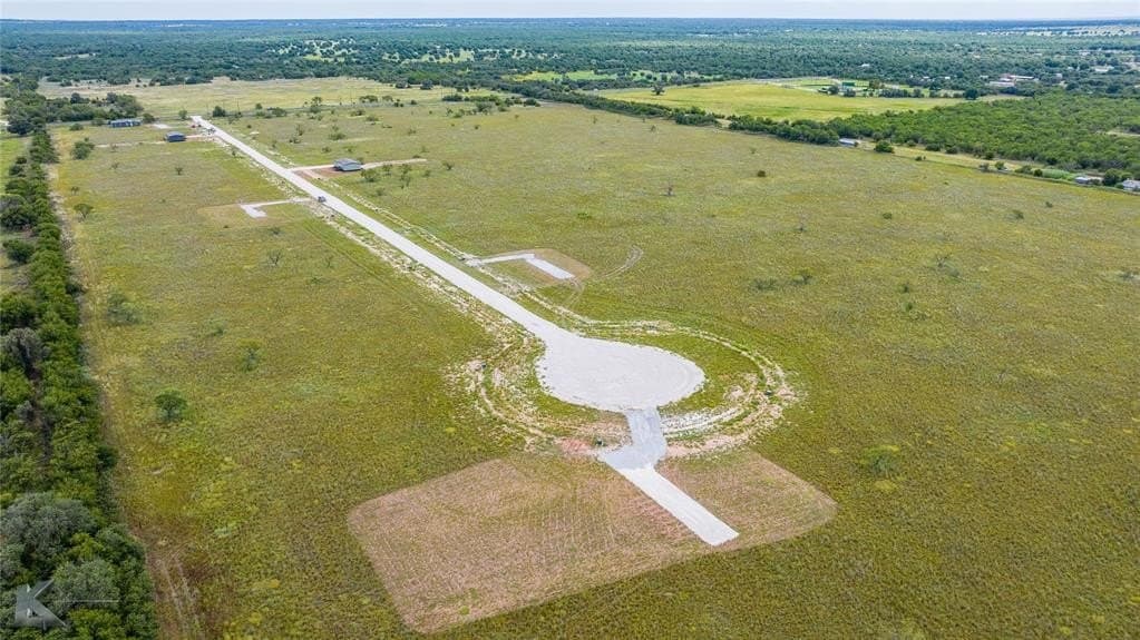 0.98 acres in Jones County - photo 3