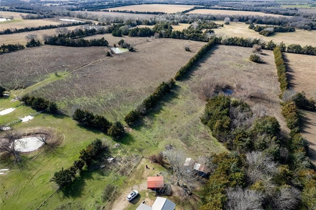25.5 acres in Lamar County - photo 3