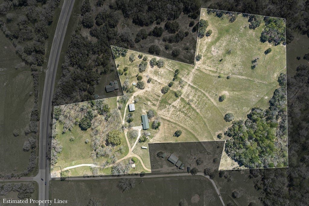 22.65 acres in Lavaca County - photo 7