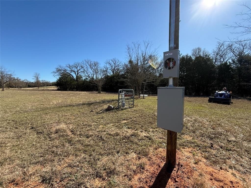 26.01 acres in Freestone County - photo 9