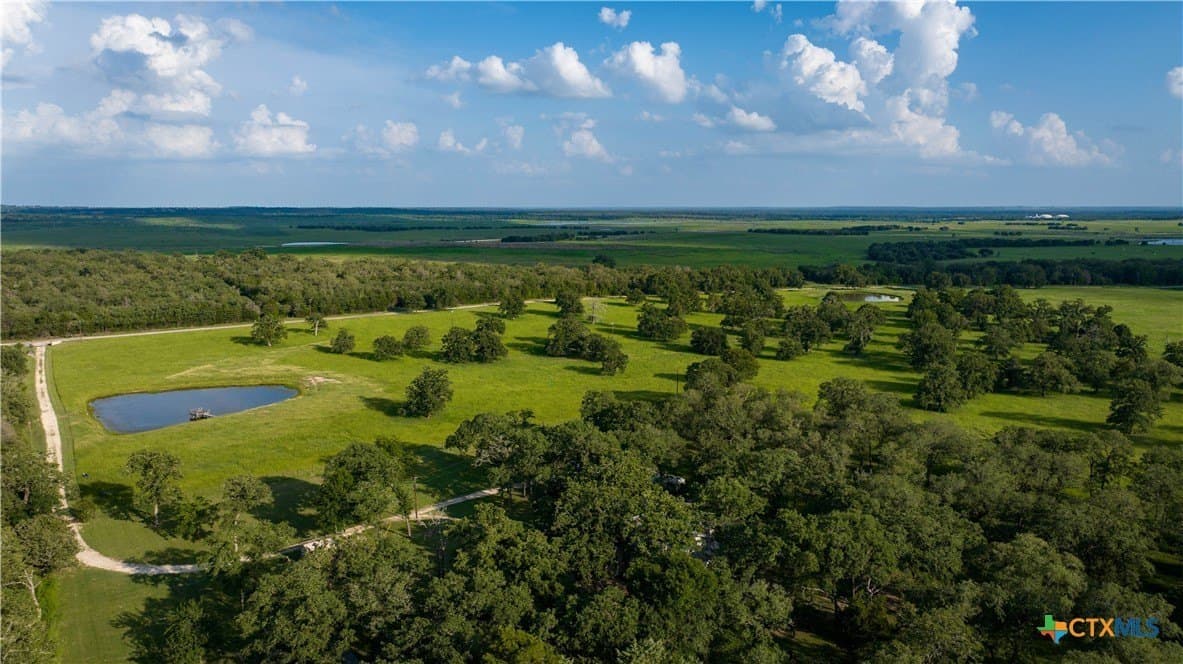 45.8 acres in Milam County - photo 2