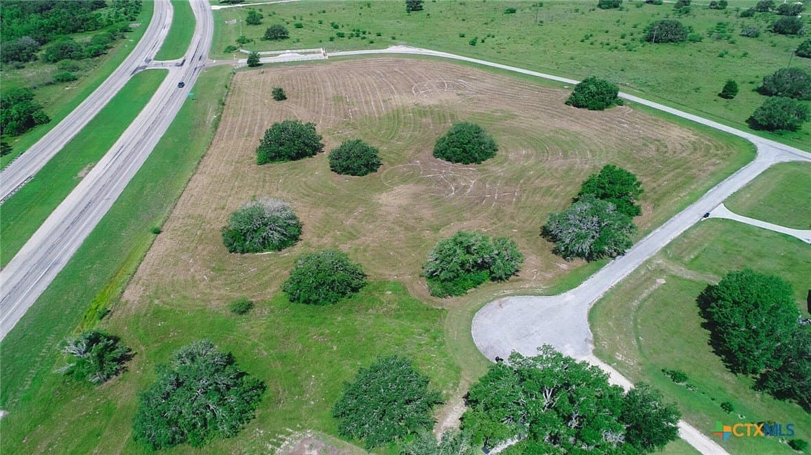 1.14 acres in Goliad County - photo 7