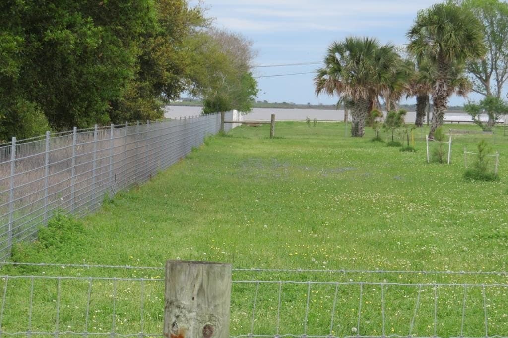 0.99 acres in Texas County - photo 3