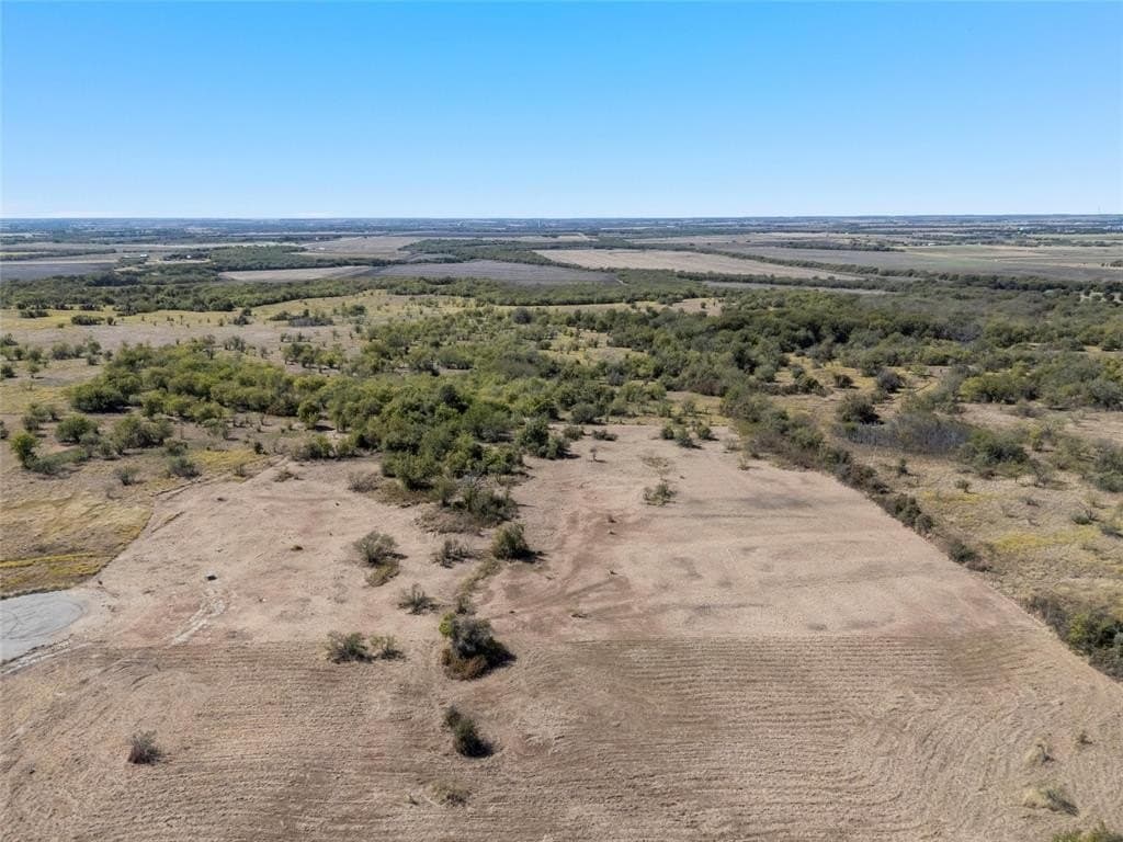 5 acres in Hill County - photo 10