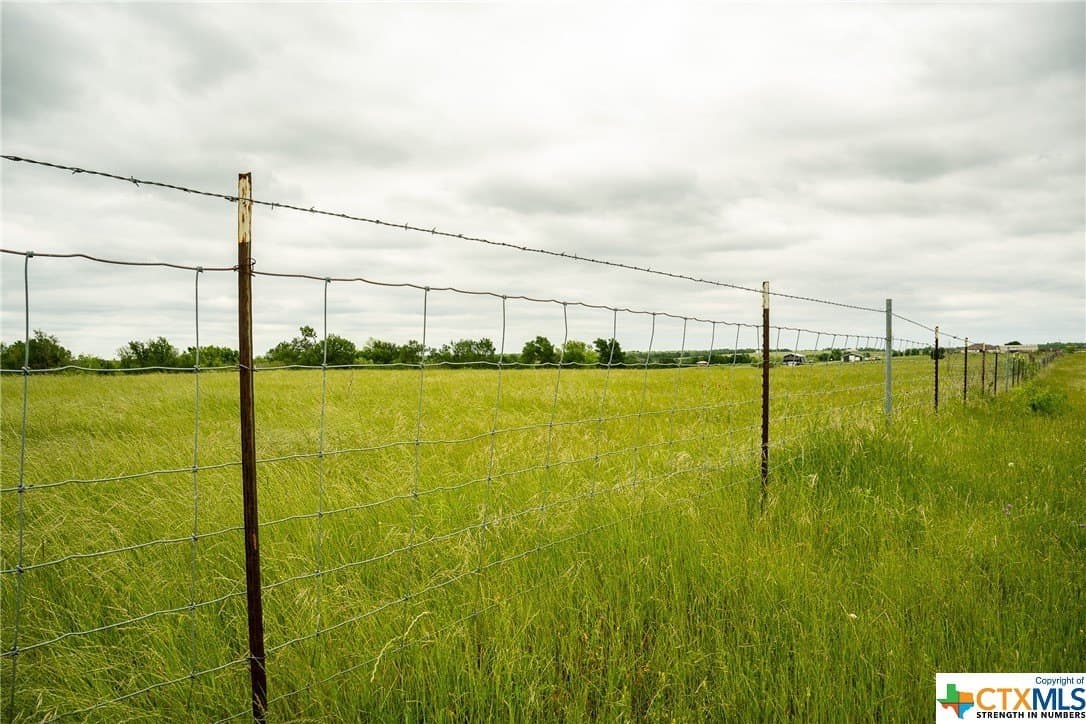 83.23 acres in Williamson County - photo 21