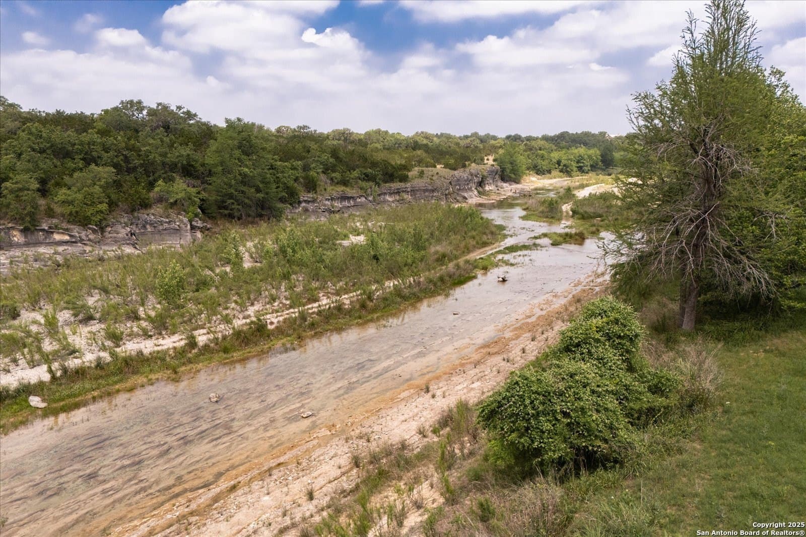 5.18 acres in Bandera County - photo 4