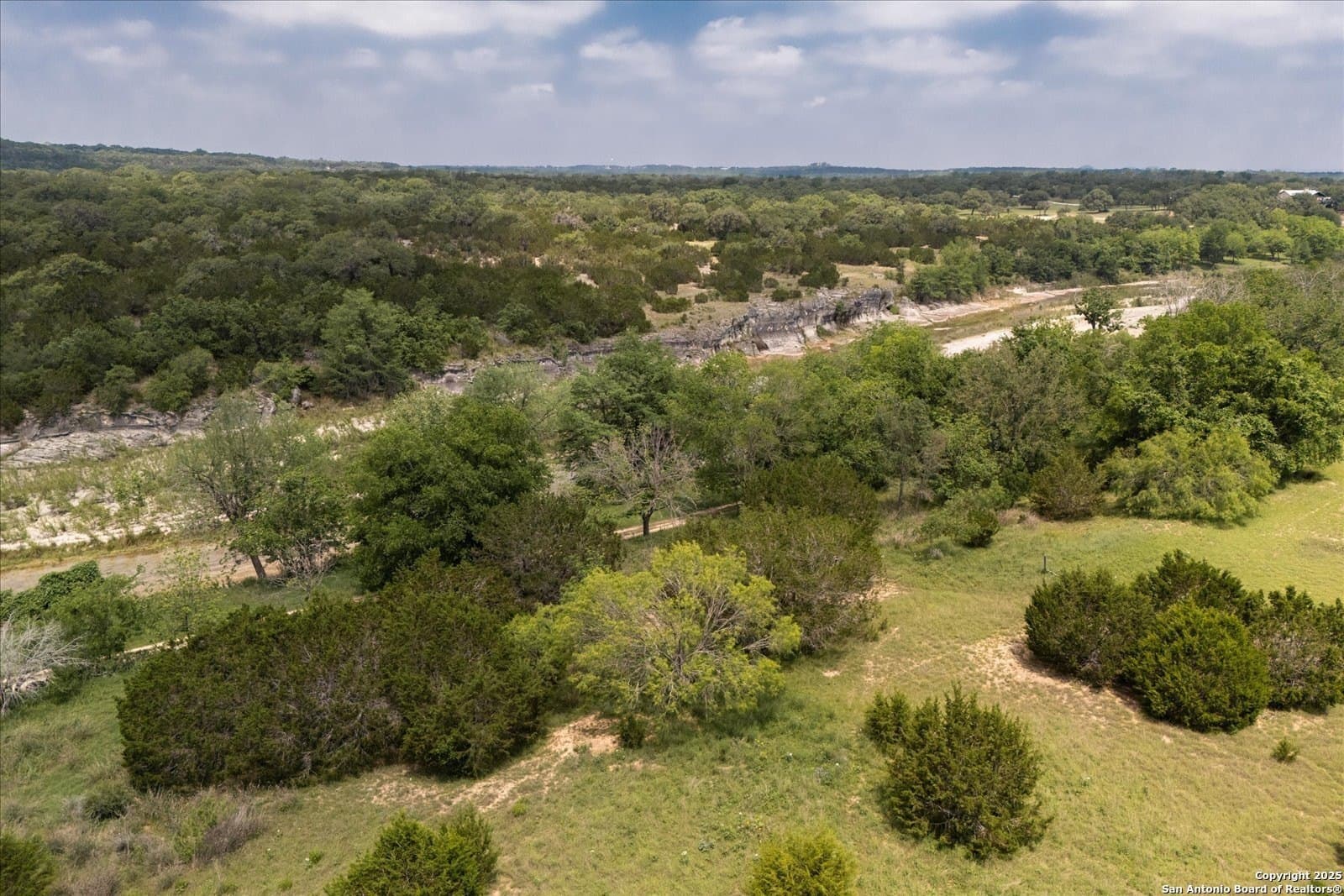 5.18 acres in Bandera County - photo 44