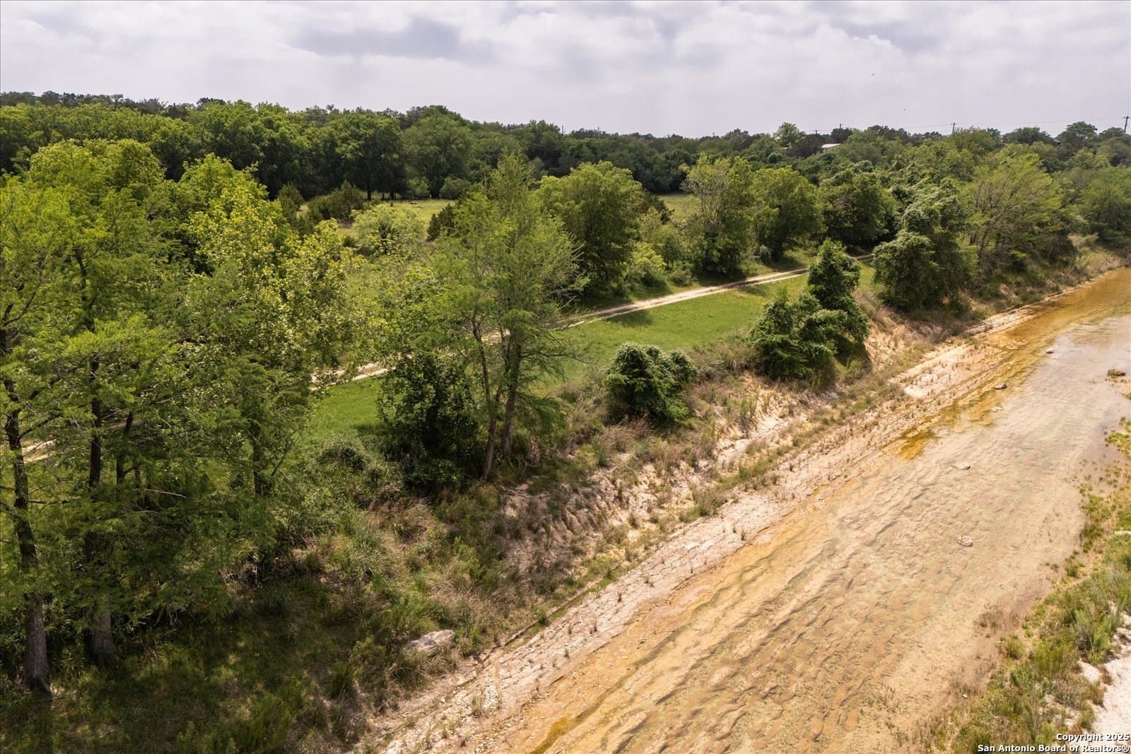 5.18 acres in Bandera County - photo 38