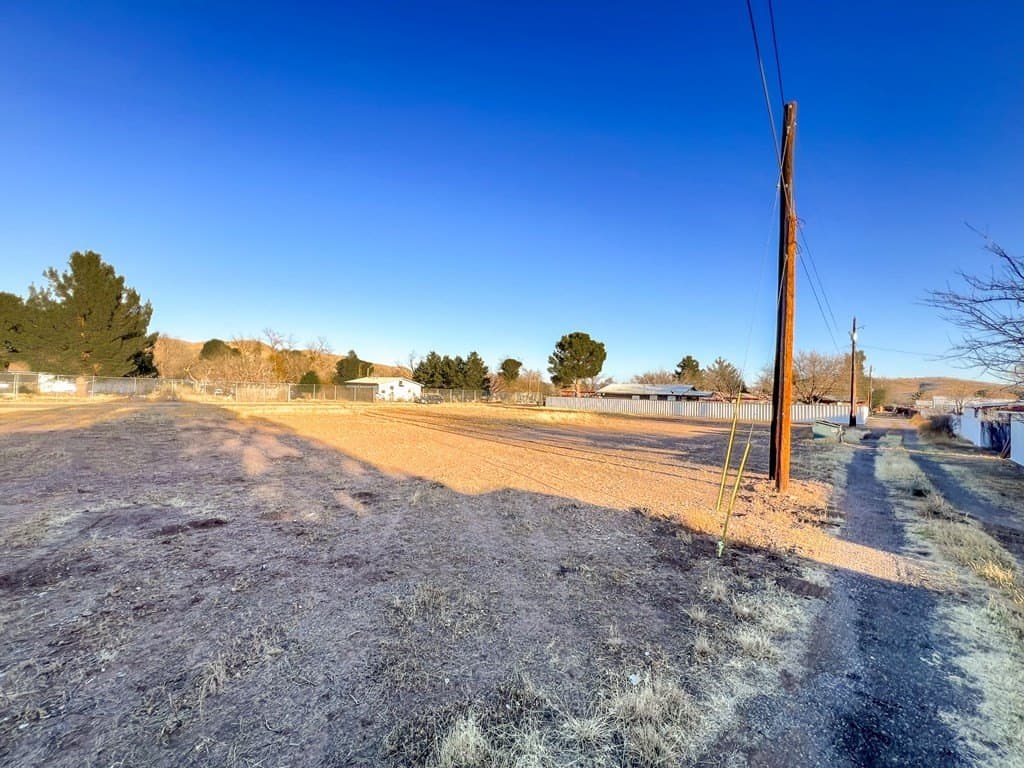 0.62 acres in Brewster County - photo 9