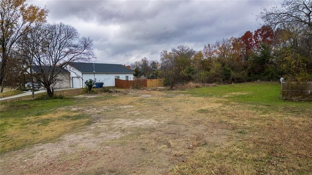 0.19 acres in Dallas County - photo 2