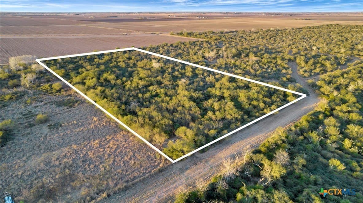 6.6 acres in Victoria County - photo 20
