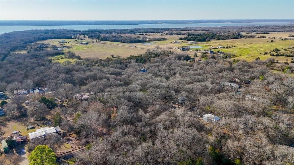 0.78 acres in Navarro County - photo 7