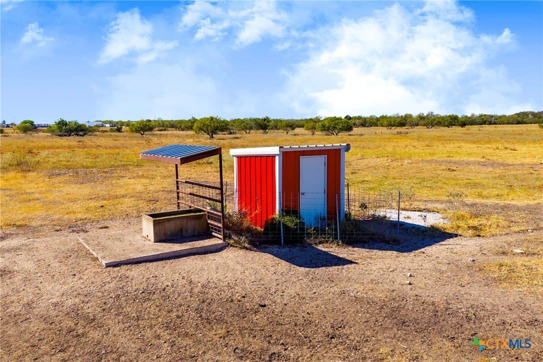 50 acres in Guadalupe County - photo 24