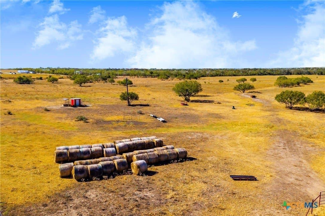50 acres in Guadalupe County - photo 23