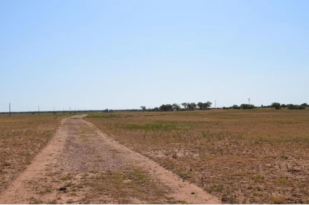 660 acres in Mitchell County - photo 15