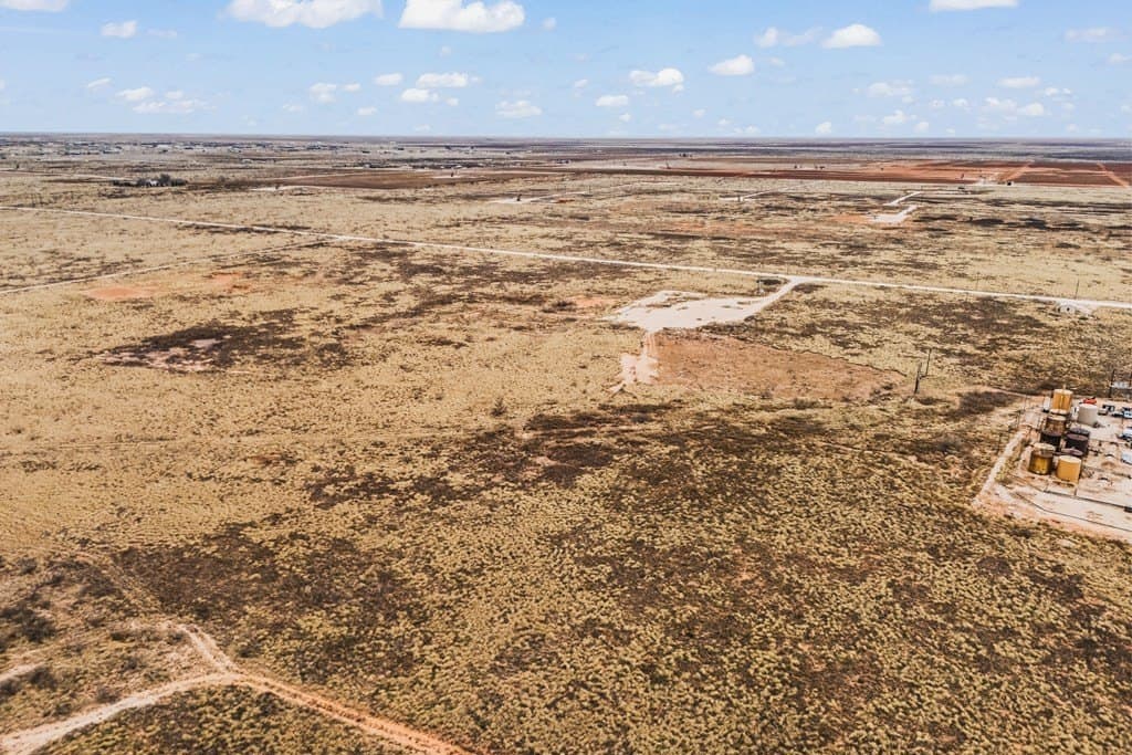 12.22 acres in Gaines County - photo 8
