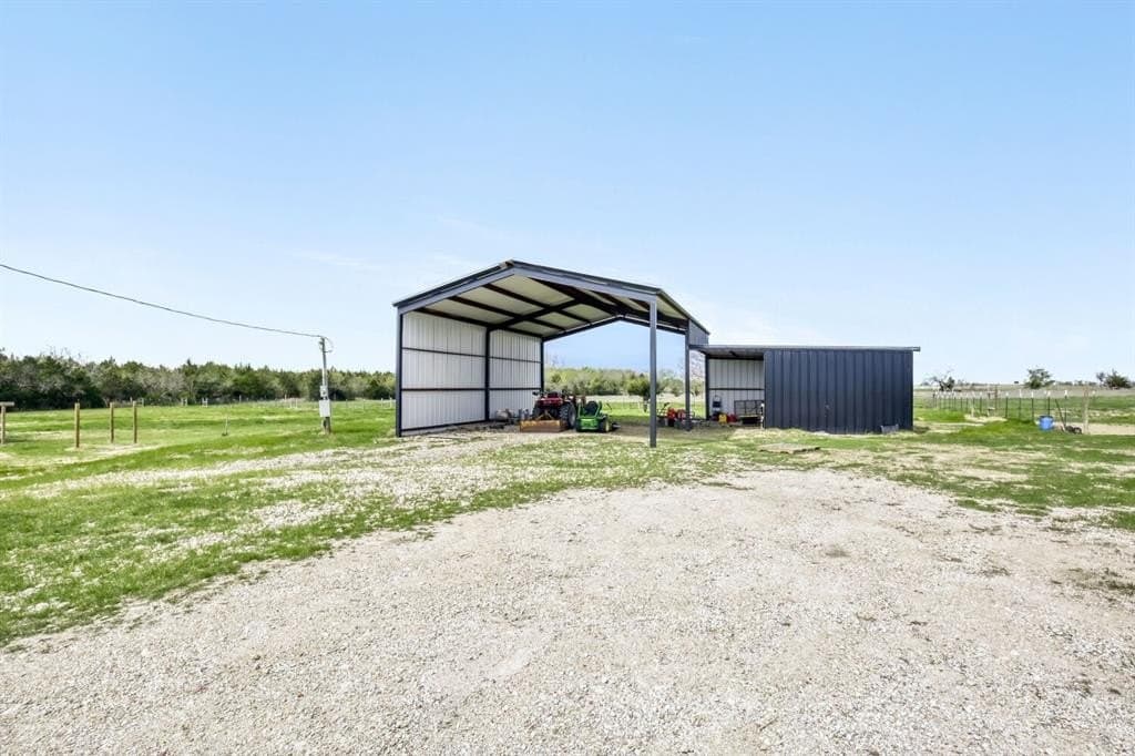 18.3 acres in Kaufman County - photo 21