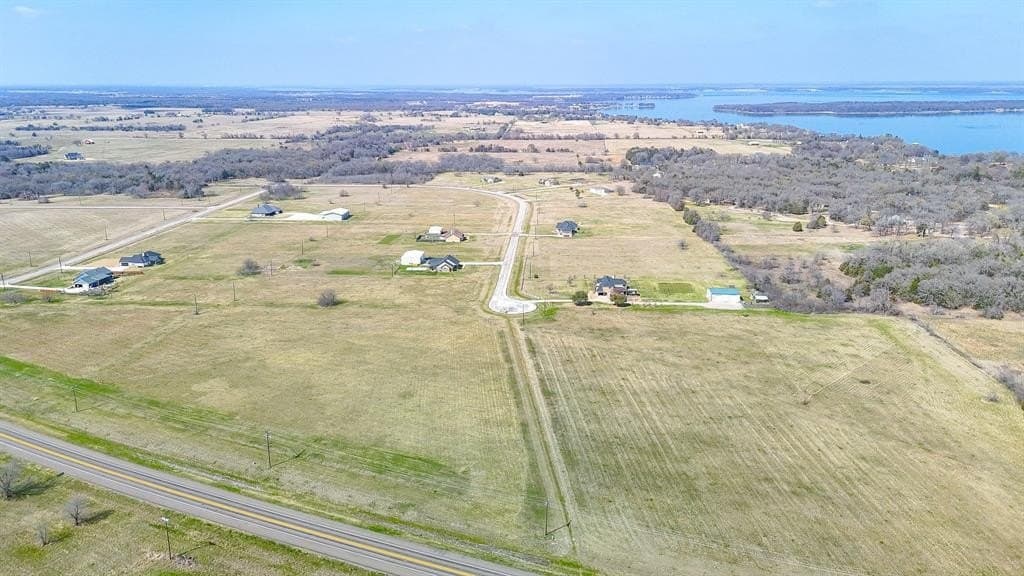 5.87 acres in Navarro County - photo 8