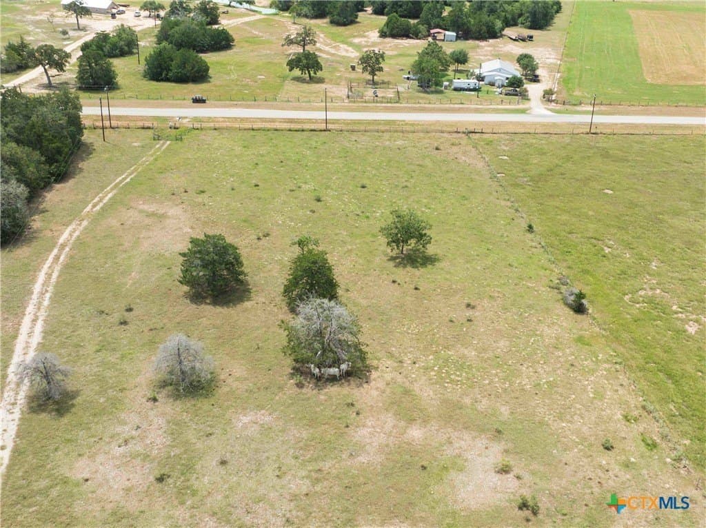 1.51 acres in Lavaca County - photo 5