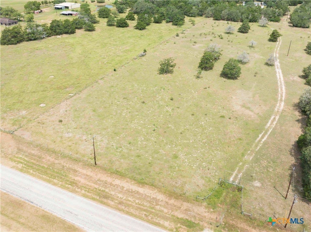 1.51 acres in Lavaca County - photo 3