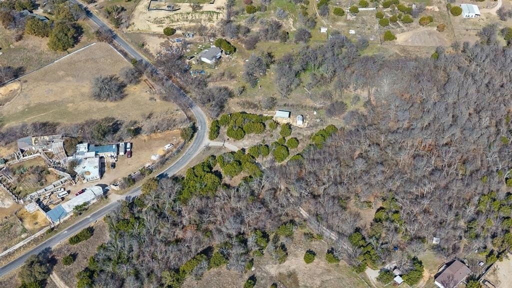 1.5 acres in Parker County - photo 6