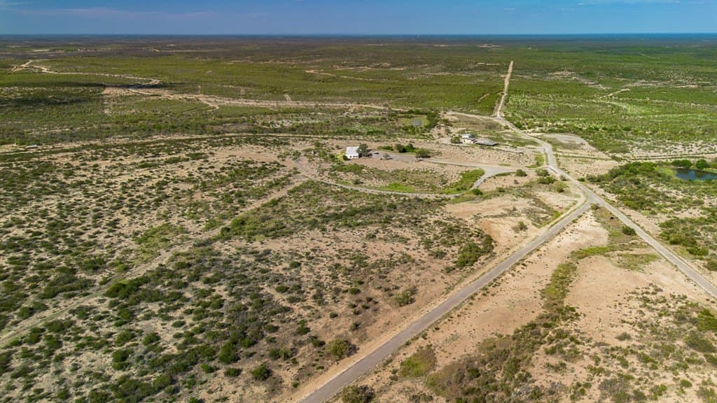 3,484,800 acres in Maverick County - photo 3