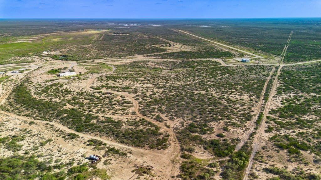 3,484,800 acres in Maverick County - photo 5