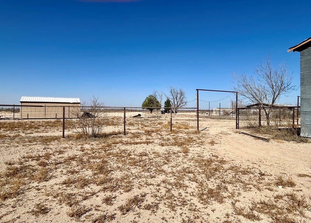 14.91 acres in Pecos County - photo 12
